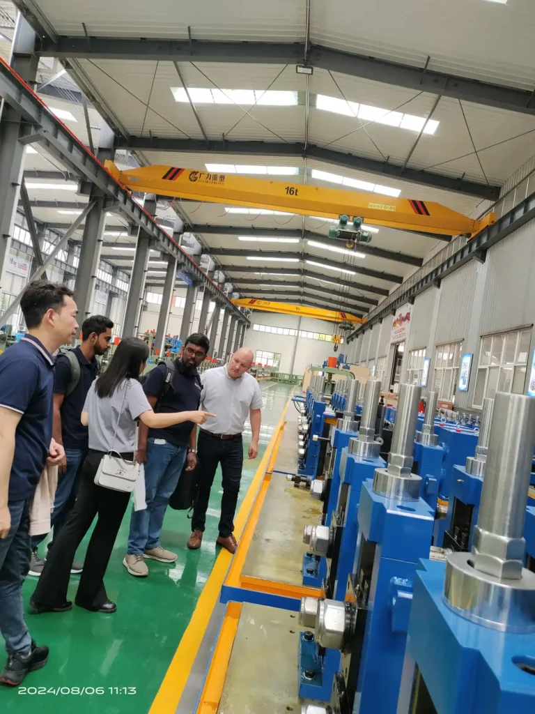 Customer from Sri Lanka visiting the Tengtian works — 89 × 5 mm construction tube