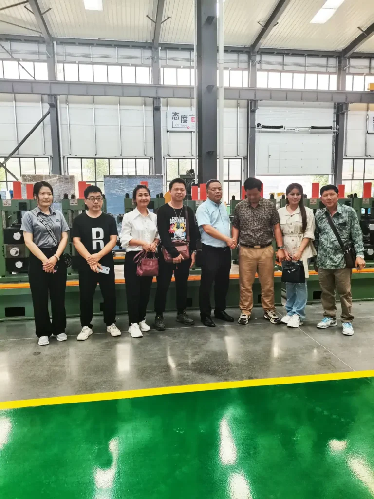 Customer from Thailand visiting the Tengtian works — 165 × 6 mm construction tube