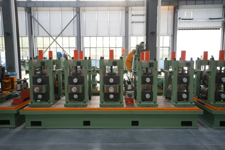 Square tube mill forming stands