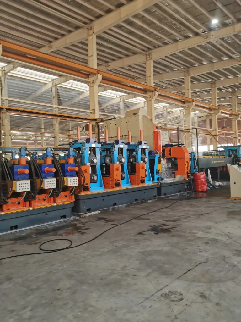 Large-diameter tube mill line